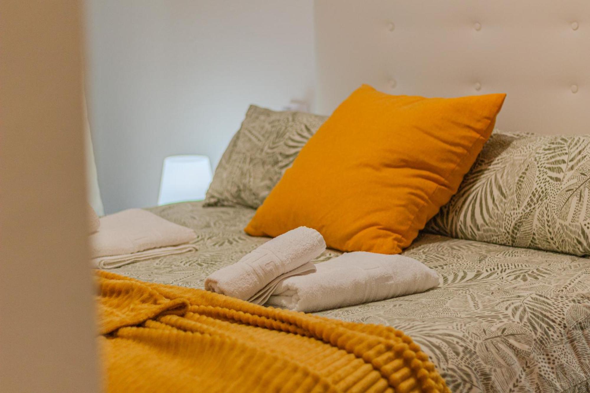 Menabrea Holiday House Near The Beach And Airport 圣波拉 外观 照片
