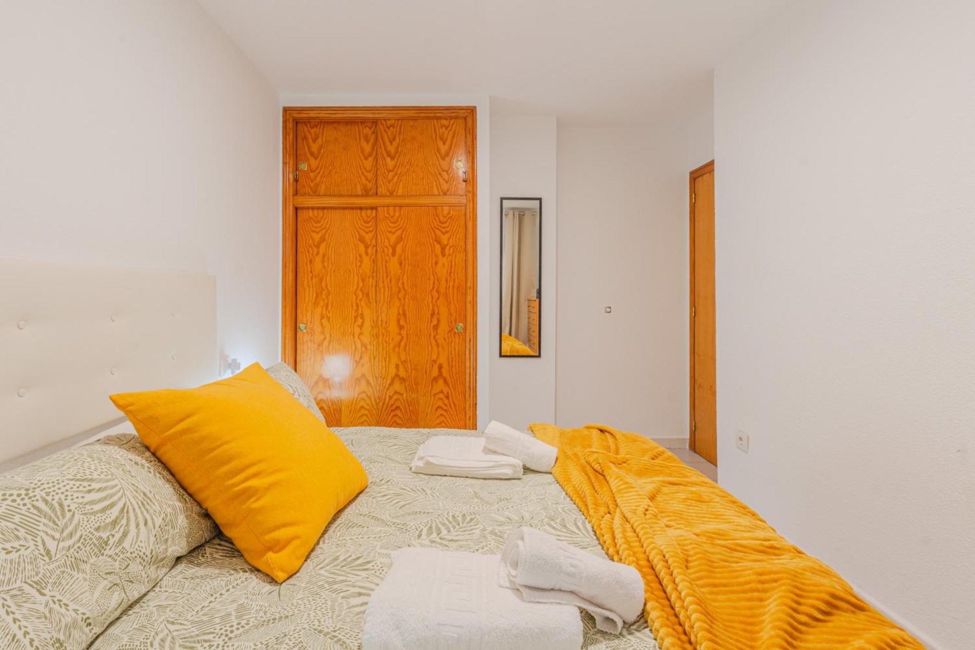 Menabrea Holiday House Near The Beach And Airport 圣波拉 外观 照片