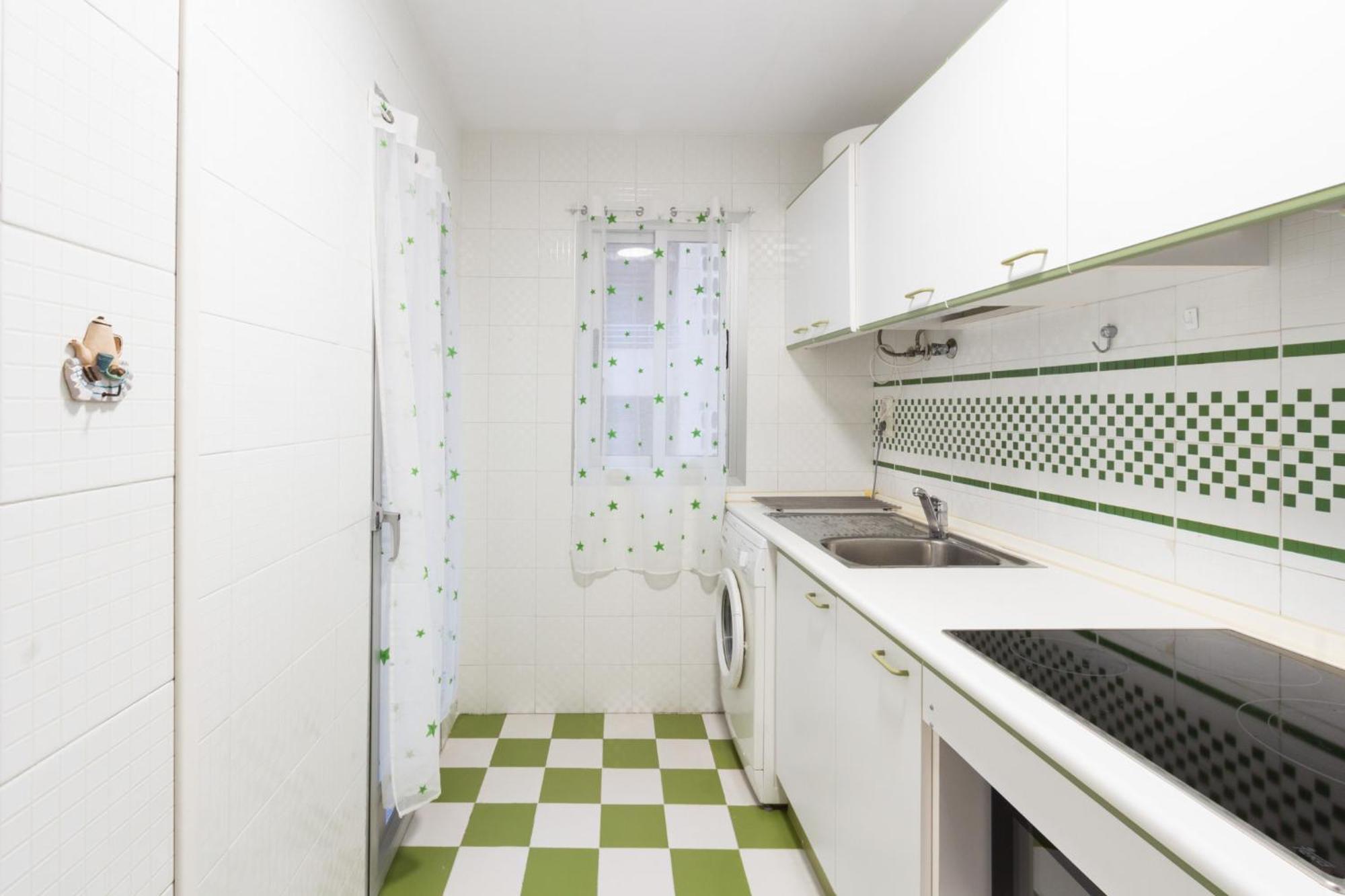 Menabrea Holiday House Near The Beach And Airport 圣波拉 外观 照片