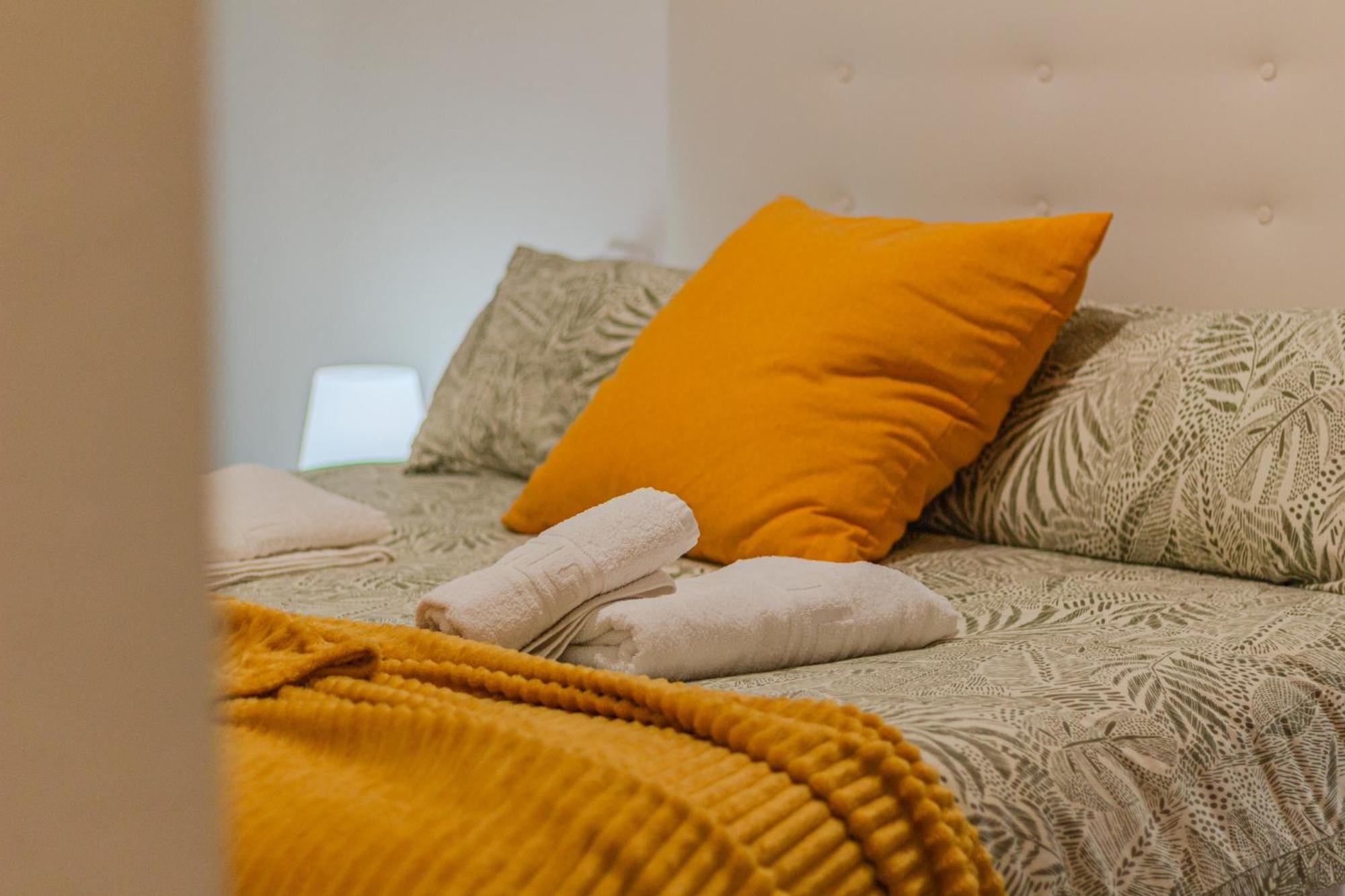 Menabrea Holiday House Near The Beach And Airport 圣波拉 外观 照片